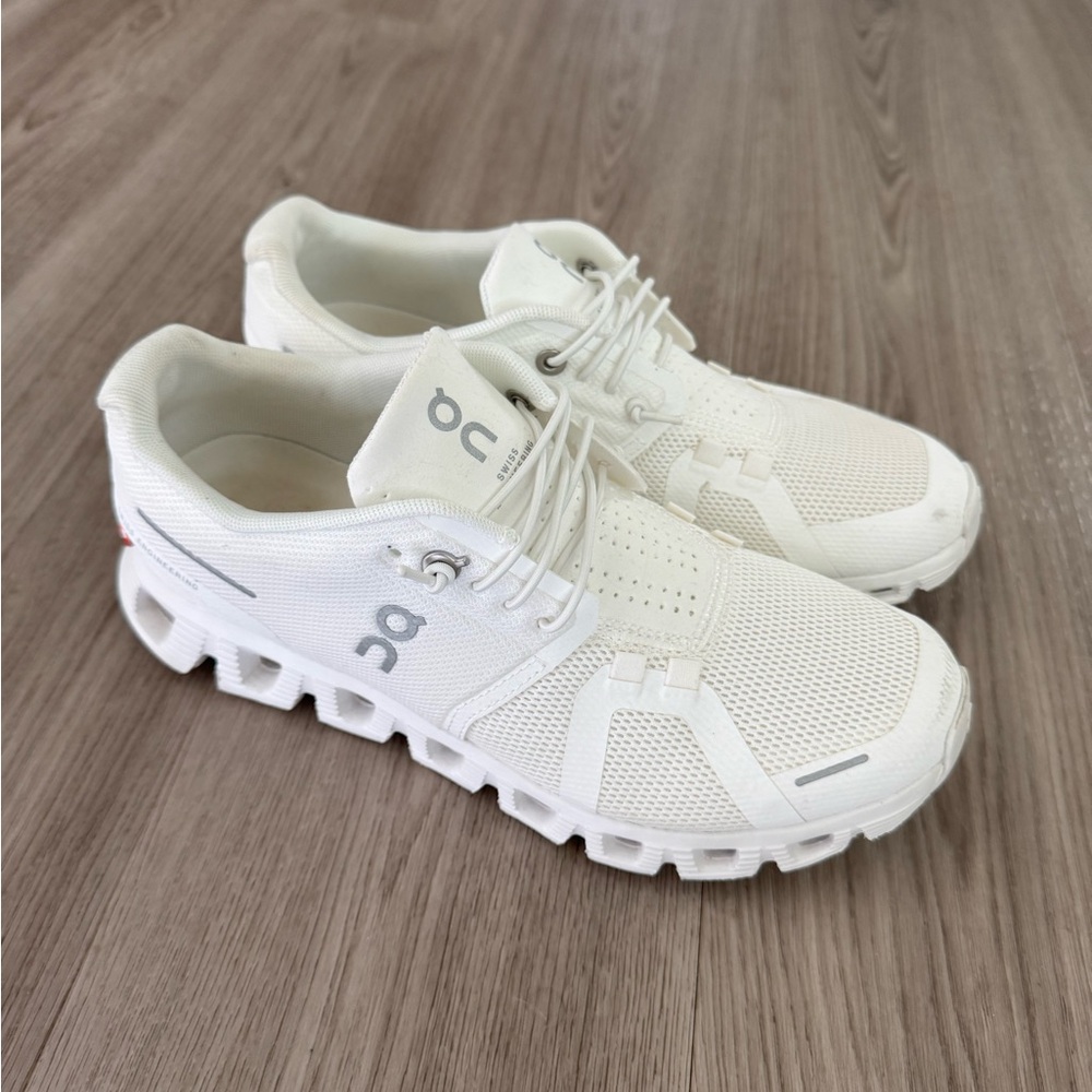 ON Running Cloud 5 White Sneakers